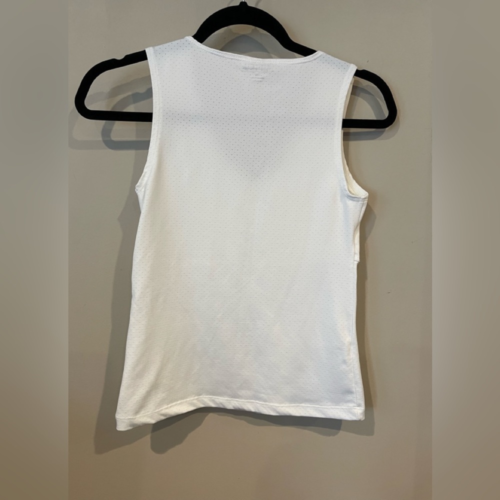 Athleta Athletic Tank Top. EUC. Size Small - Picture 2 of 3